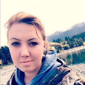 Meet your Posher, Molly